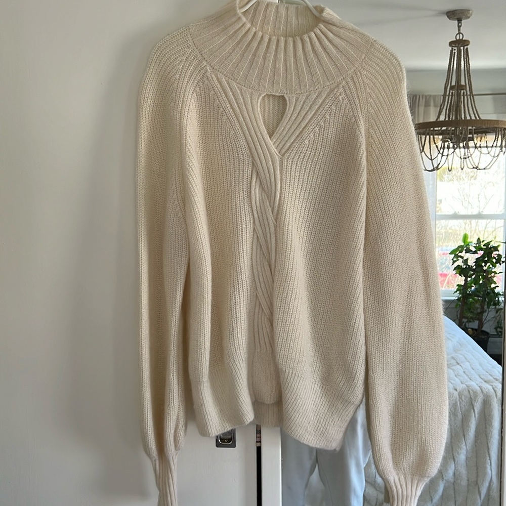 Super soft Sweater by 7Mankind in size s